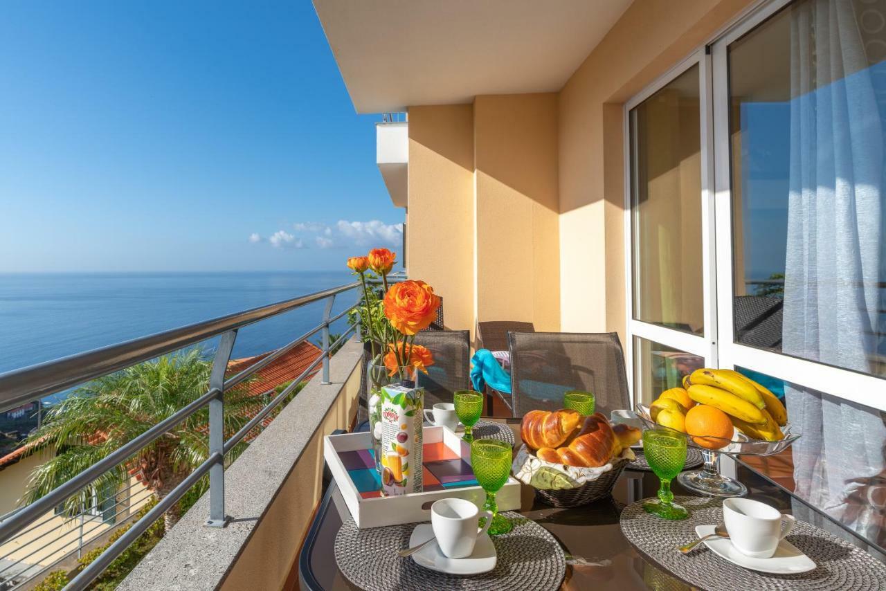 Zeza'S Apartament Calheta  Eksteriør bilde